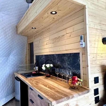Osada Przy Szlaku Glamping Ojcow *