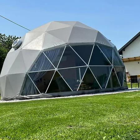 Osada Przy Szlaku Glamping Deluxe